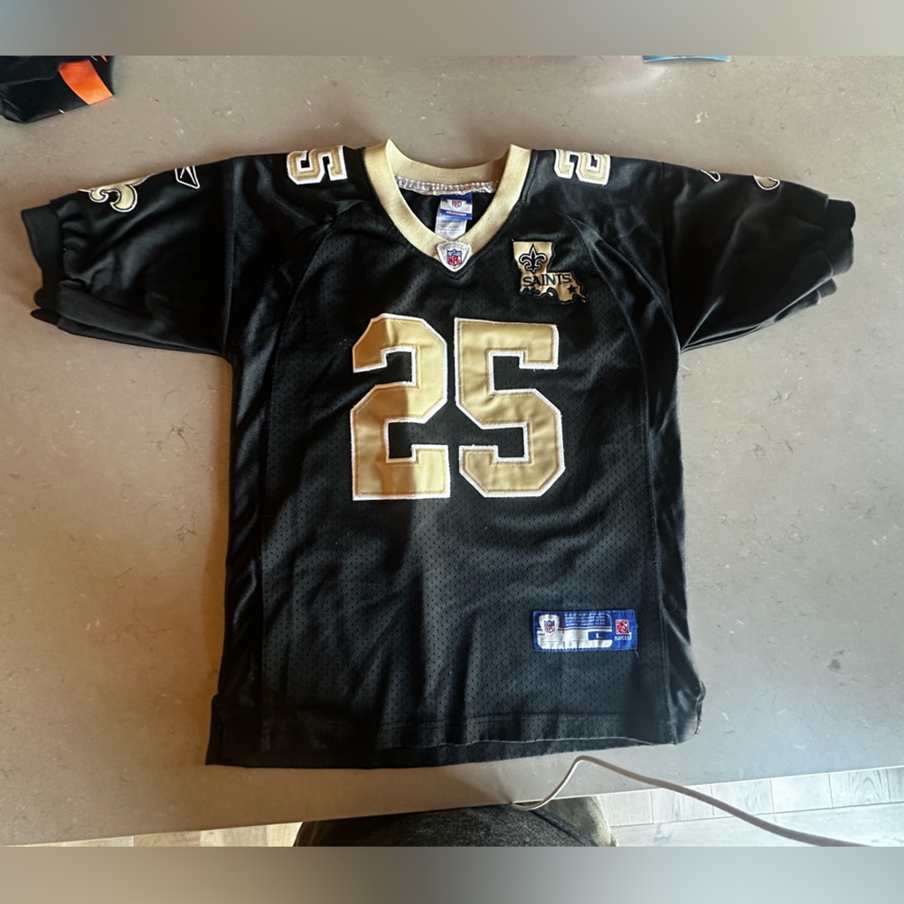 NFL Stitched Jersey New Orleans Saints Reggie Bush 25 Kids L fits womens XS S.